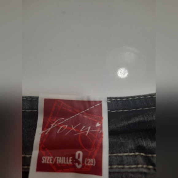 Foxy Jeans Retro Two Button - Picture 3 of 4